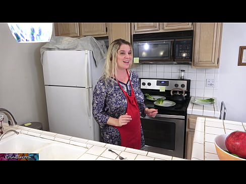 ❤️ Stepmom milking him in the kitchen before his date ☑ Sex video at en-us.hentai-id.ru ❌️